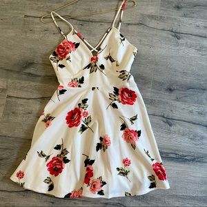 White Floral Dress (Never Worn)
